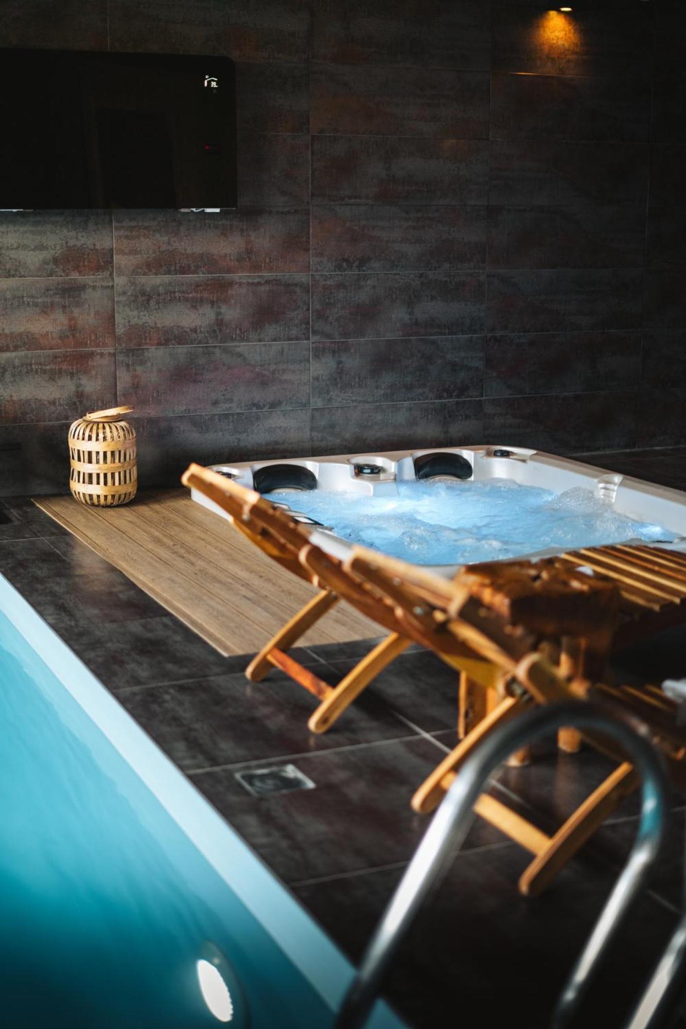 Pod Vojtechem - Soukromy Wellness Holiday home *