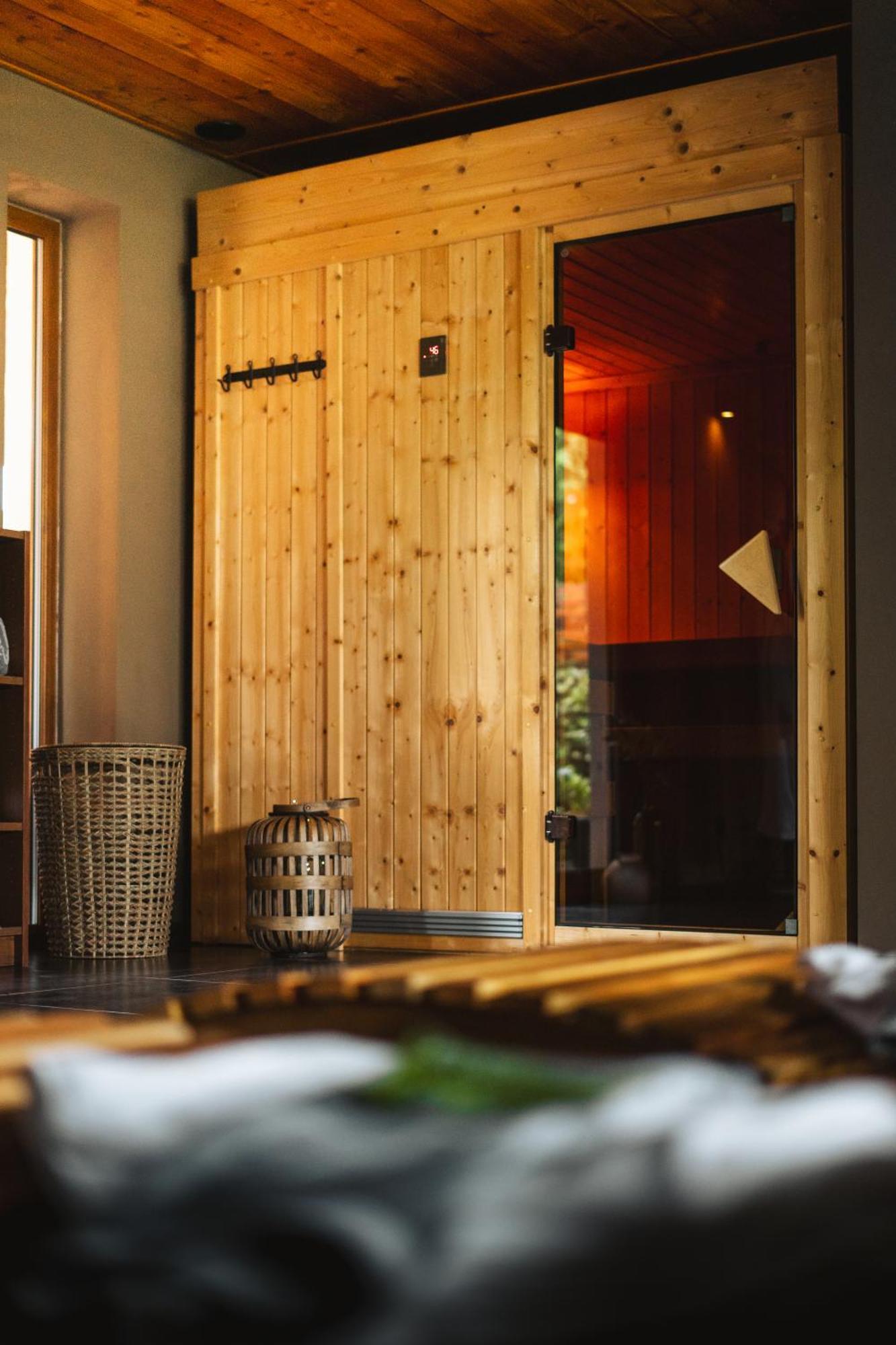 Pod Vojtechem - Soukromy Wellness Holiday home *